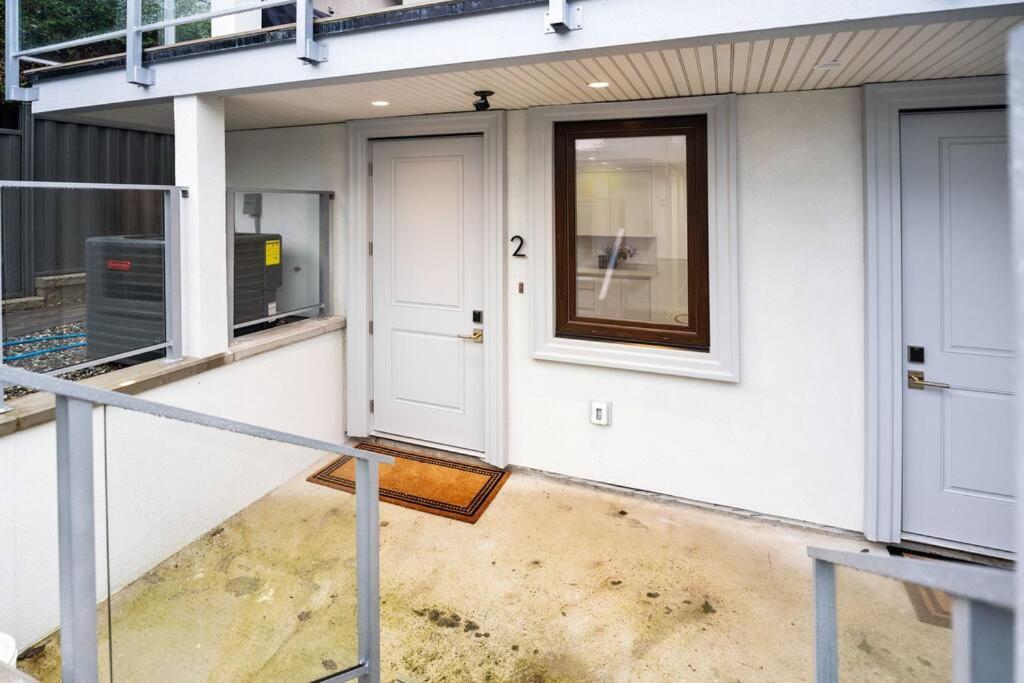 Brand New 2 Bedroom Point Grey Getaway Vancouver Ngoại thất bức ảnh
